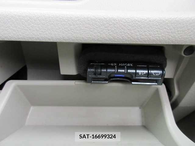 Suzuki LANDY 2013-02 212449-8