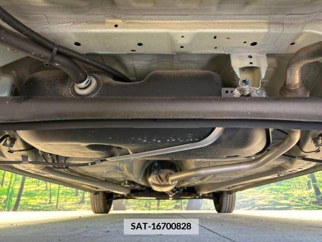 Suzuki SPACIA 2021-02 380329-19