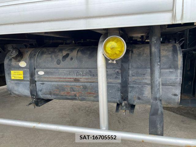 Mazda TITAN DASH 2001-10 326932-5