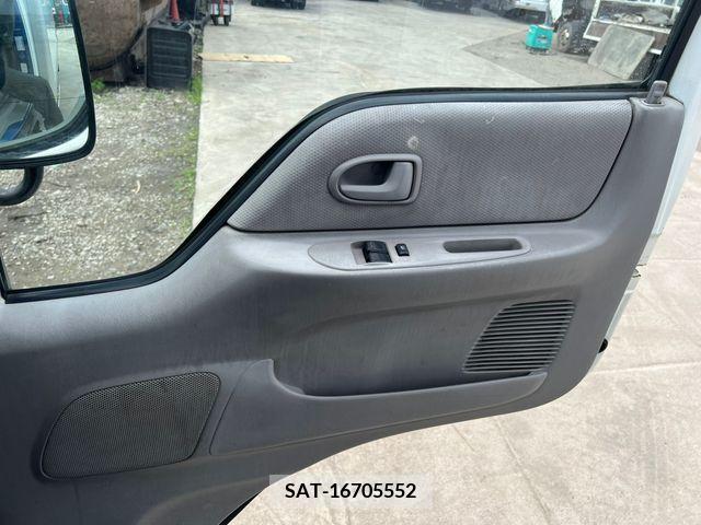 Mazda TITAN DASH 2001-10 326932-24