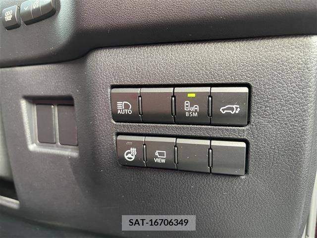 Lexus NX 2018-12 213570-10