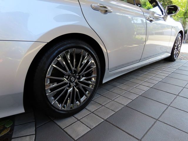 Toyota CROWN SEDAN 2021-08 9626-10