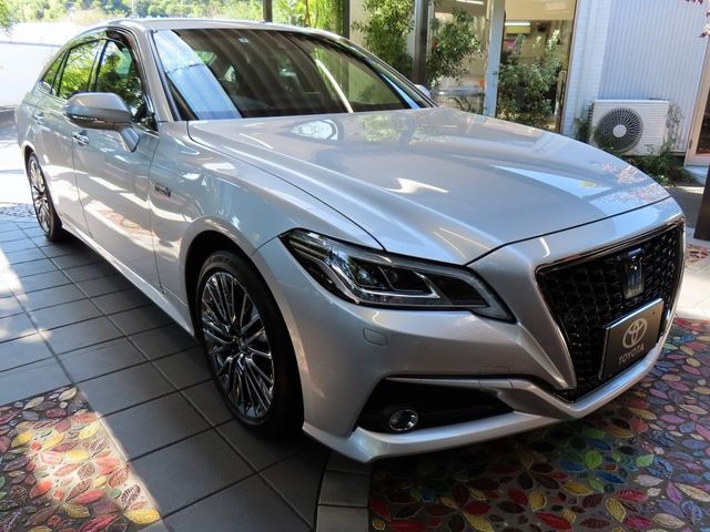 Toyota CROWN SEDAN 2021-08 9626-11