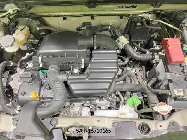 Suzuki ALTO 2019-04 305145-17