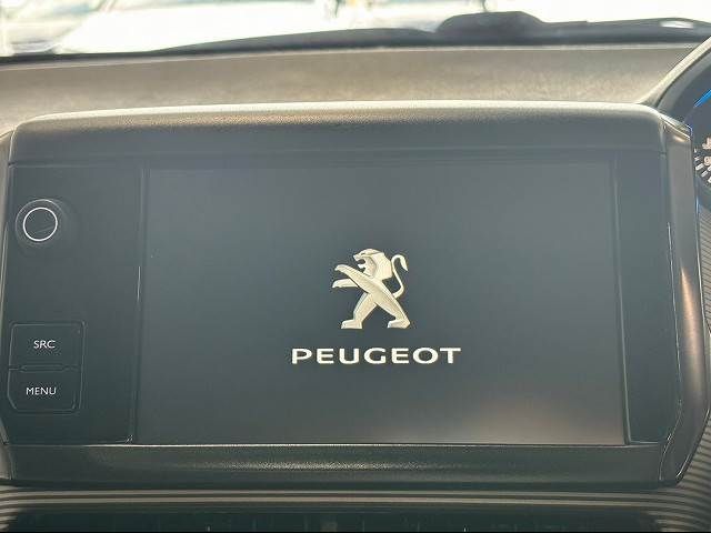Peugeot 2008 2015-06 13677-2