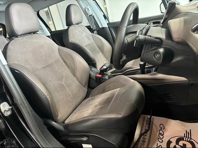 Peugeot 2008 2015-06 13677-4