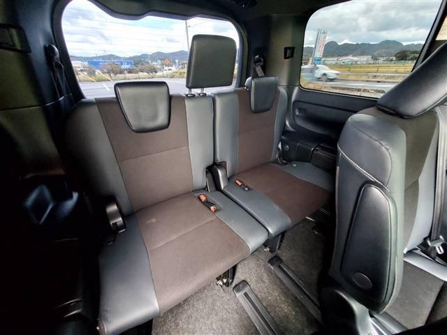 Toyota NOAH 2021-11 11531-12