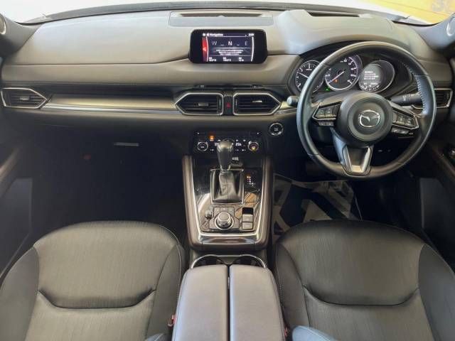 Mazda CX-8 2018-10 13254-1
