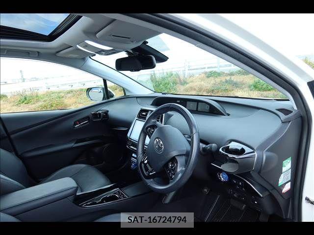 Toyota PRIUS 2020-02 247365-10