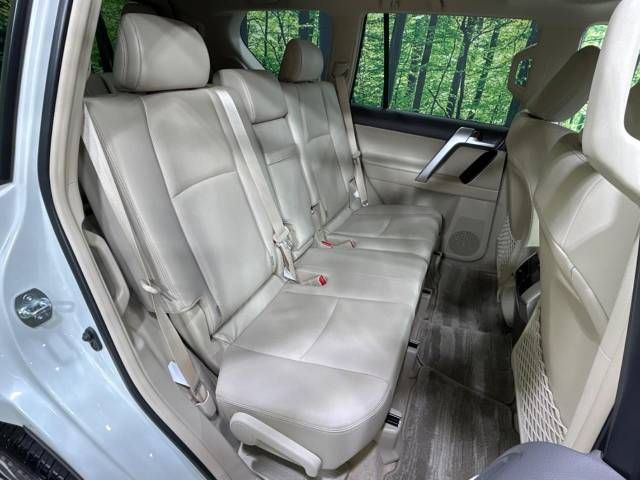 Toyota PRADO 2022-03 187825-9