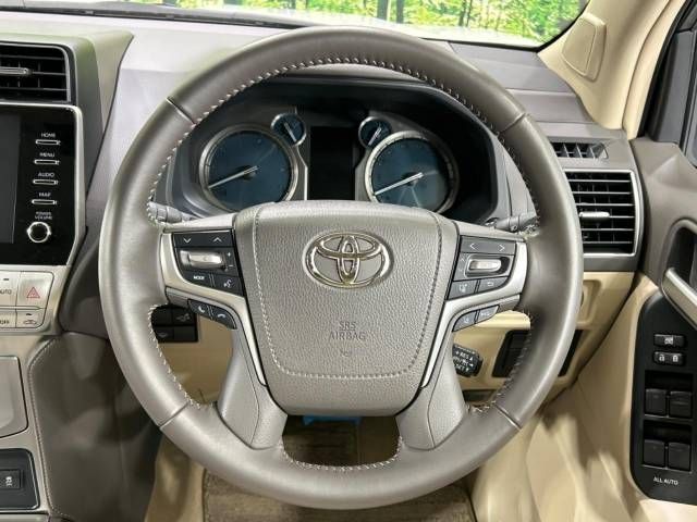 Toyota PRADO 2022-03 187825-12
