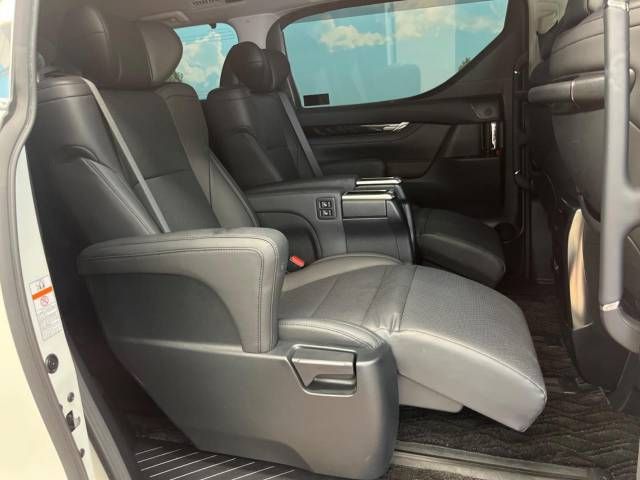 Toyota ALPHARD 2020-12 187282-9