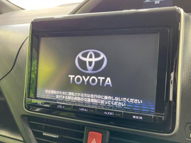 Toyota VOXY 2015-11 5488-2