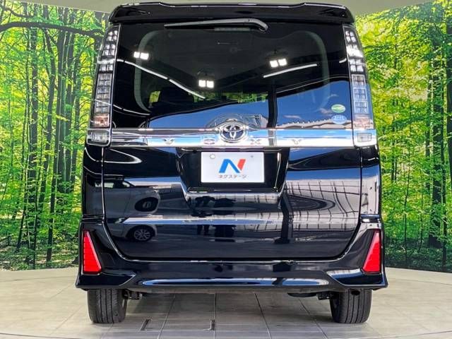Toyota VOXY 2015-11 5488-16
