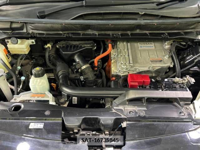 Nissan SERENA 2021-05 335790-19
