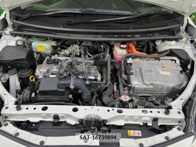 Toyota AQUA 2017-10 314322-18
