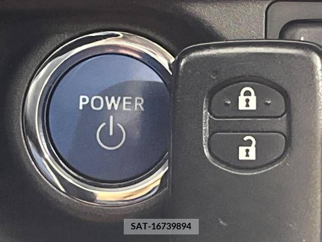 Toyota AQUA 2017-10 314322-7