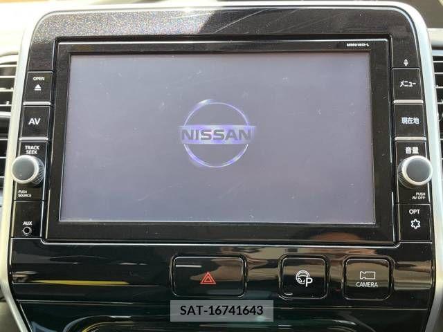 Nissan SERENA 2018-09 284349-3