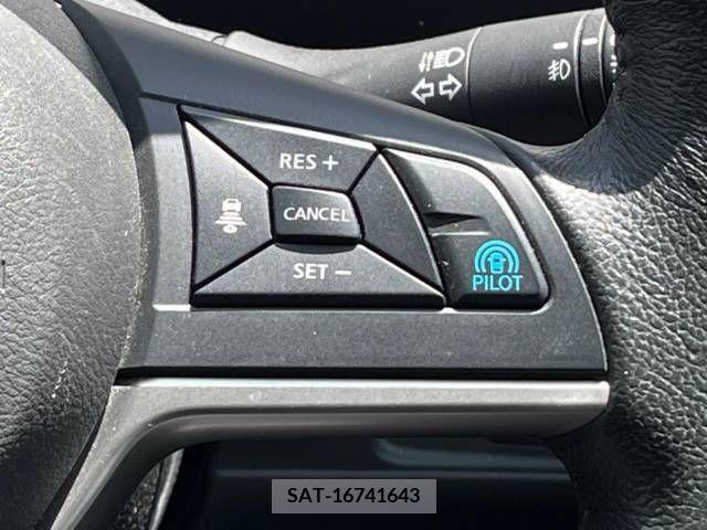 Nissan SERENA 2018-09 284349-2
