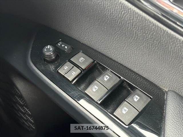 Toyota PRIUS 2015-12 373322-29
