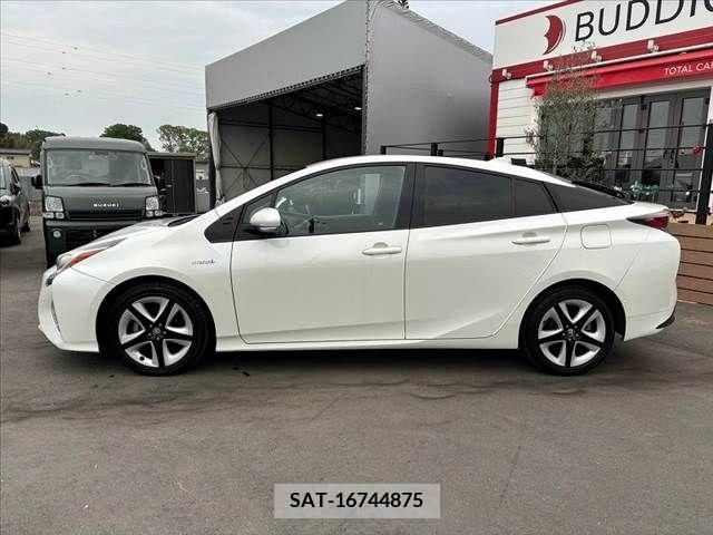 Toyota PRIUS 2015-12 373322-10