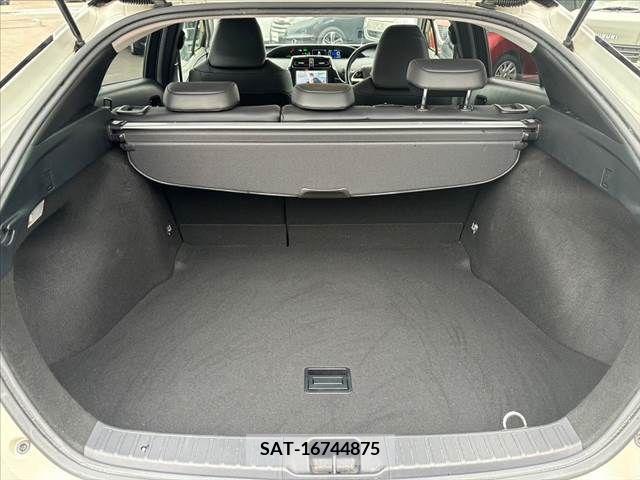 Toyota PRIUS 2015-12 373322-18