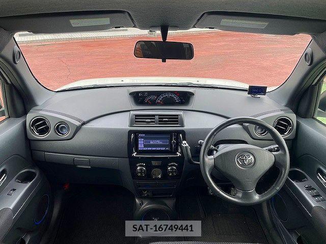 Toyota BB 2013-06 261655-1
