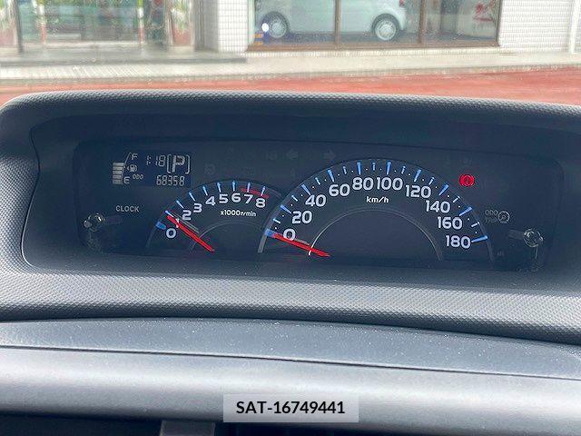 Toyota BB 2013-06 261655-7