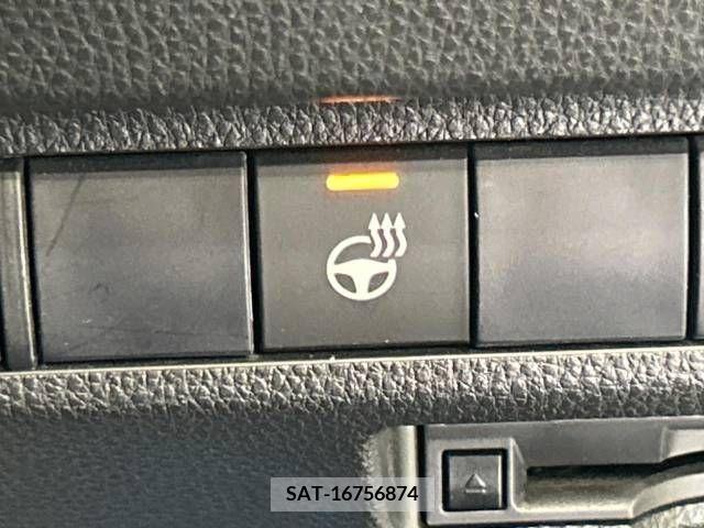 Toyota RAV4 2021-03 282896-6