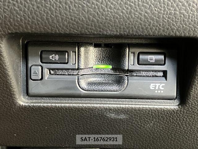 Suzuki SWIFT 2019-04 286603-11