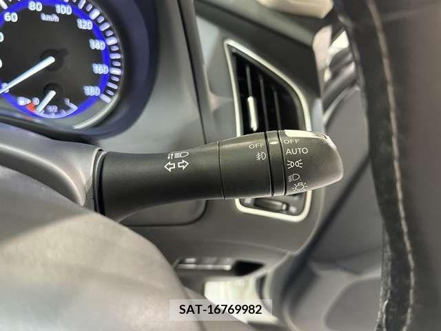 Nissan SKYLINE 2014-10 236362-15