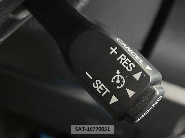 Toyota ESQUIRE 2017-04 212244-7