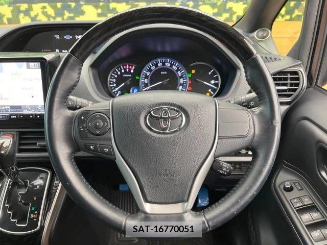Toyota ESQUIRE 2017-04 212244-11