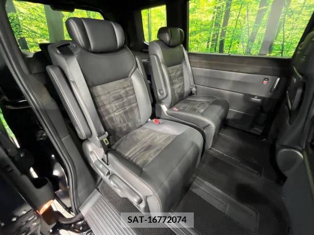 Honda e 2023-05 380951-9