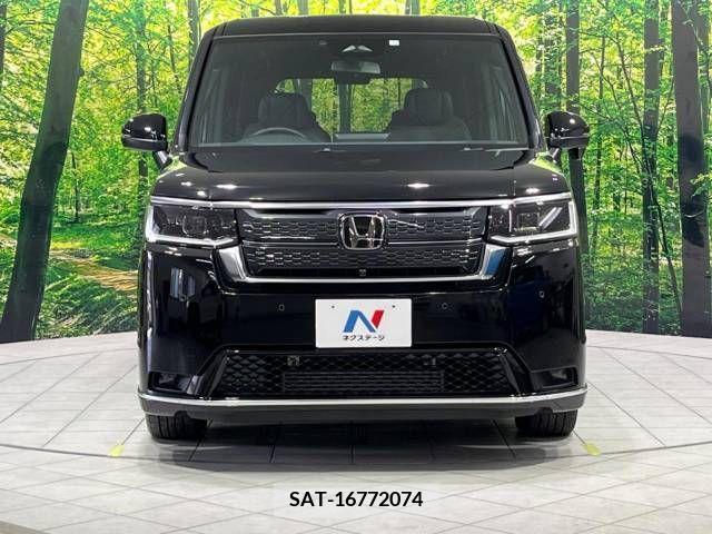 Honda e 2023-05 380951-15