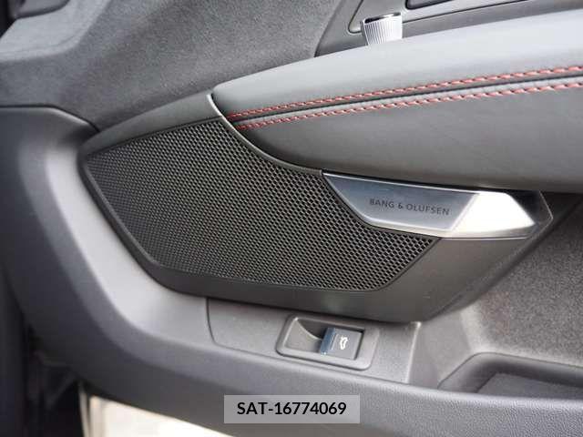 Audi E-TRON 2021-11 219699-6