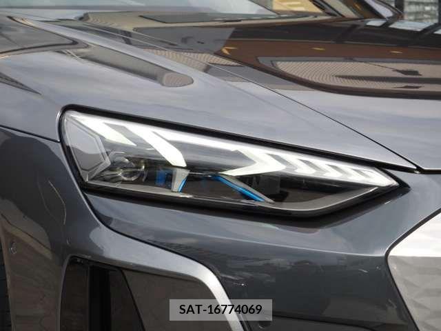 Audi E-TRON 2021-11 219699-1