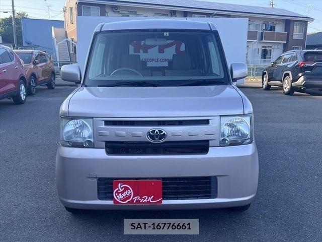 Toyota PIXIS SPACE 2012-04 281427-1