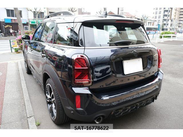 Bmw MINI 2023-01 372894-2
