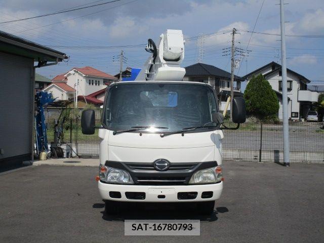 Hino DUTRO 2012-08 396408-1