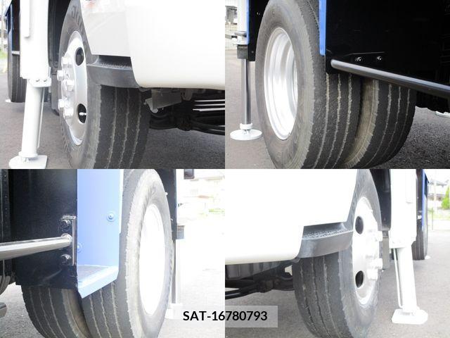 Hino DUTRO 2012-08 396408-17