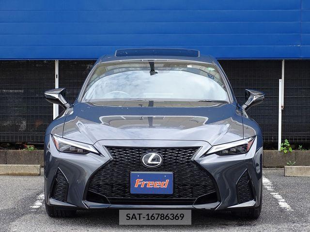 Lexus IS 2023-03 354013-28