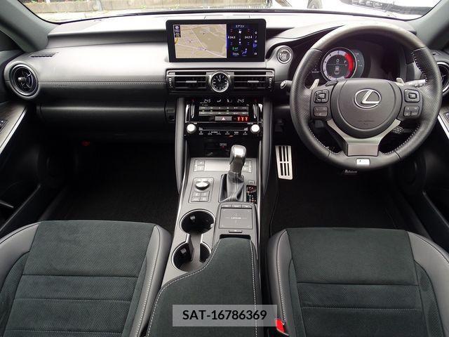 Lexus IS 2023-03 354013-22