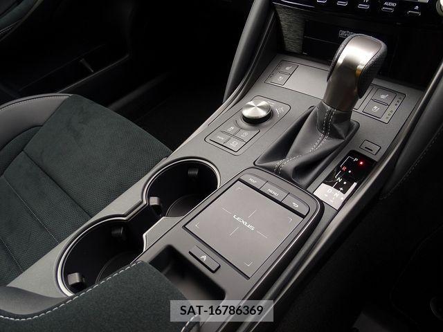 Lexus IS 2023-03 354013-17
