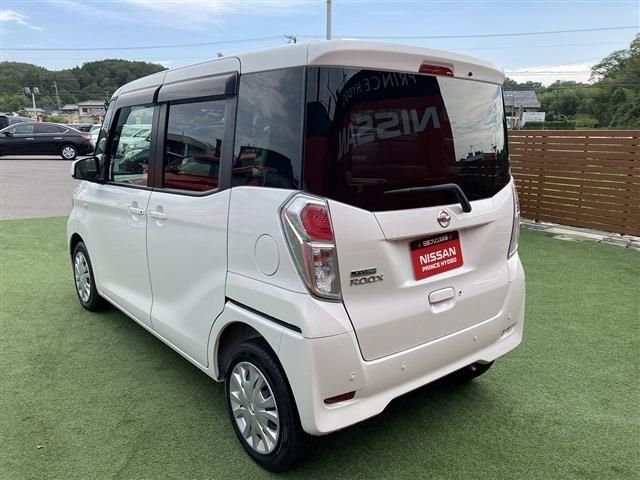 Nissan DAYZ ROOX 2018-06 14208-20