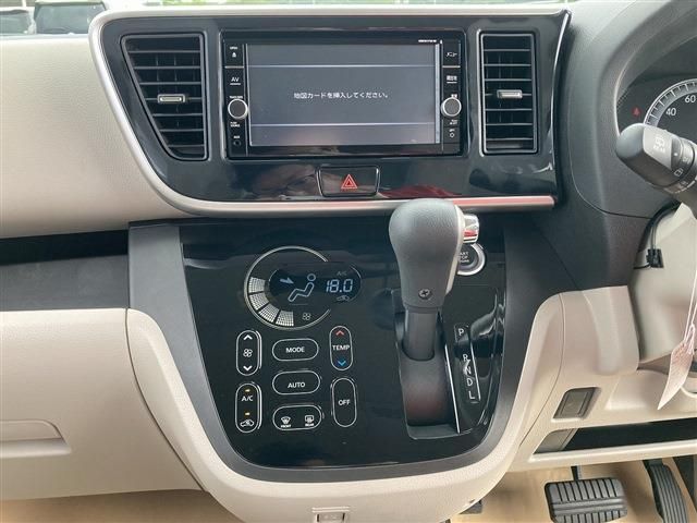 Nissan DAYZ ROOX 2018-06 14208-4