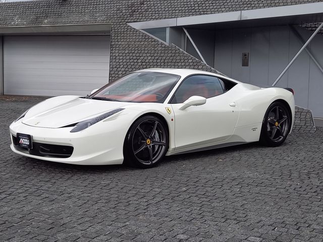 Ferrari 458 Italia 2013-06 196521-0