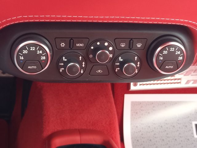 Ferrari 458 Italia 2013-06 196521-15