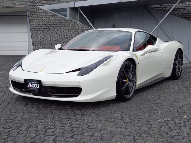 Ferrari 458 Italia 2013-06 196521-1