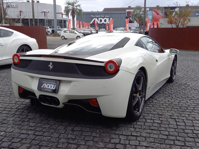Ferrari 458 Italia 2013-06 196521-3
